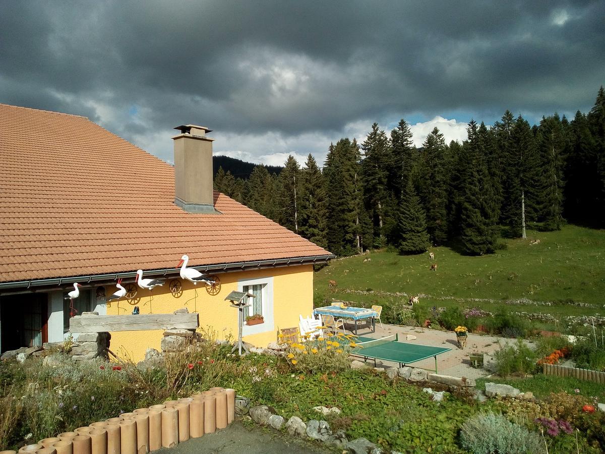 La Dernier Villa La Cote-aux-Fees Exterior photo